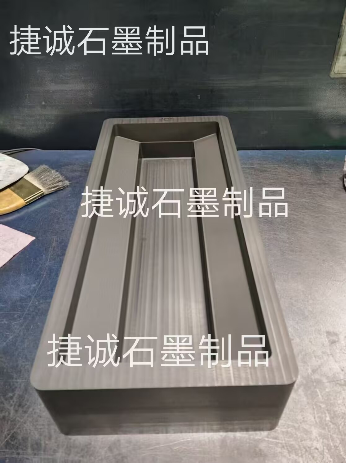 多槽石墨油槽，石墨油槽，高純石墨油槽，多槽石墨油槽，金銀鑄錠石墨模具，石墨油槽石墨鑄錠槽，石墨油槽加工廠(chǎng)